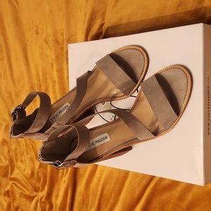 Steve Madden Grey Colleen Sandals(10)